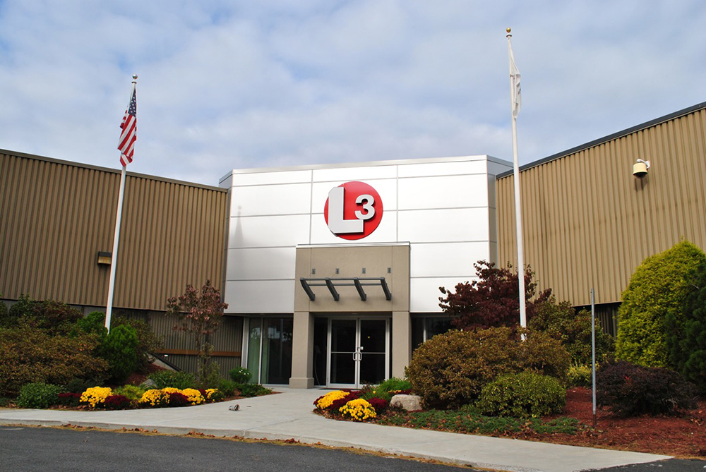 Knittle of Cummings Properties and Taylor of Cushman & Wakefield handle 79,000 s/f lease