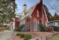 Residential Properties Ltd. sells historic William Mauran House for $1.345 million