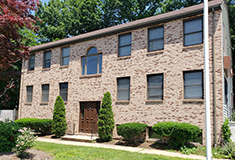 Gardner of DMG Brokerage completes 2,200 s/f lease and $765,000 sale