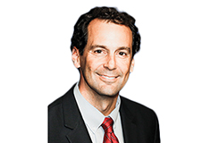 Simmons hands leadership reins to Shaw at Delphi Construction