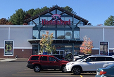 Juszczyszyn and Pike of CBRE broker $10.15m sale of Hannaford