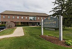 Everest and Olson of Nordlund Associates, Inc. and VanMeter of Re/Max 360 negotiate $1.375m sale