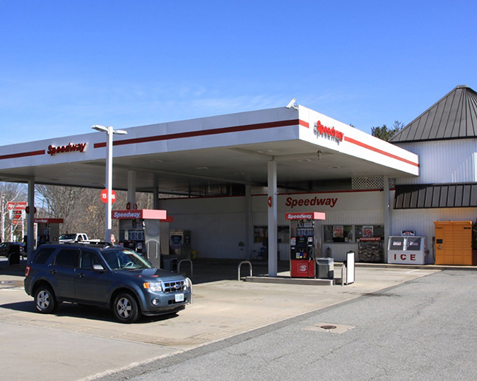 Cohen and Kilar of Marcus & Millichap handle $8.9 million sale of Speedway
