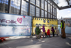 Suffolk has children at Bright Horizons daycare center create artwork at 401 Park site