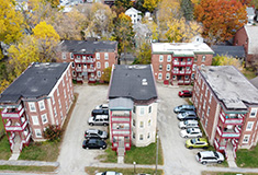 Perun and McGeary of Northeast Private Client Group handle $5.2 million multifamily sale