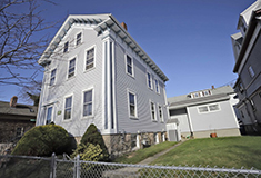Coastal Commercial Real Estate negotiates sale of 2,680 s/f mixed-use building
