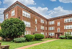 Baldwin Pearson & Co. facilitates sale <br>of three mixed-use multifamily properties