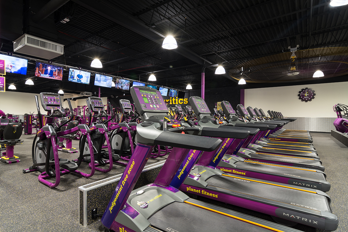 Planet Fitness Opens 21400 Sf In Fall River Nerej