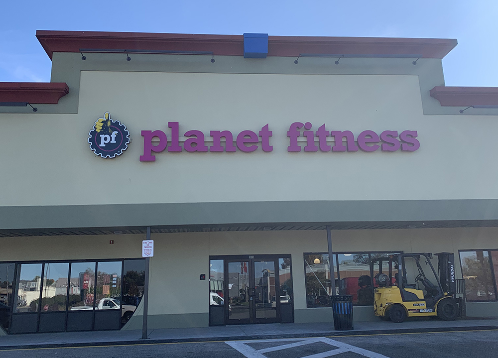 Century Investment Company To Open 23000 Sf Planet Fitness - Patten Of Proto Group Reps Tenant Nerej