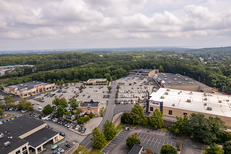 Capital Group Properties plans to open 8,500-square-foot X-Golf course at Warwick Center: NEREJ