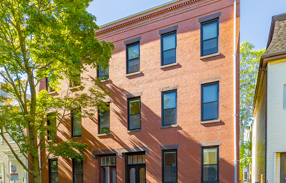 Grove Property Group closes on sale of 397-399 West 4th St. for $4.25 million