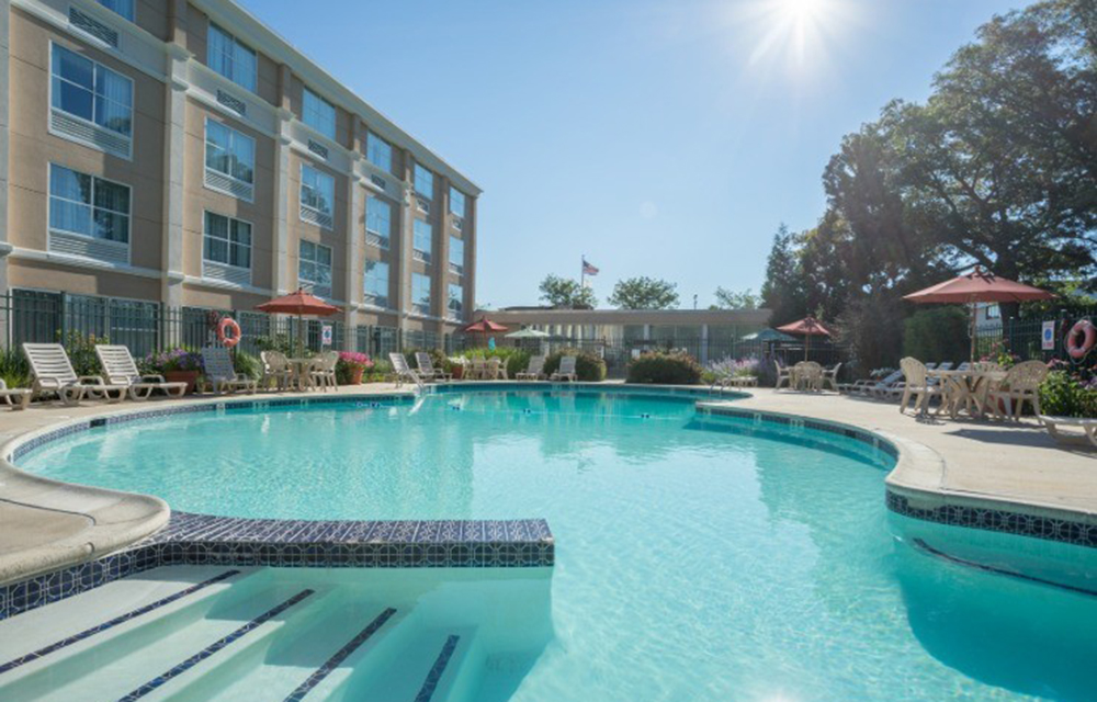 Procaccianti Companies renovates Holiday Inn South Kingstown