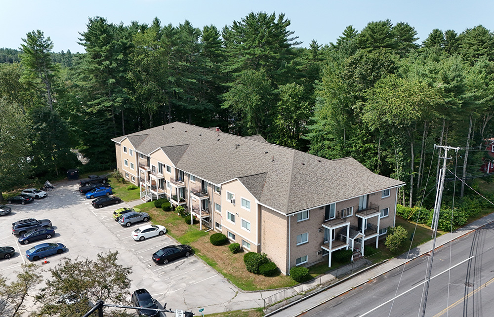 Brad Carlson of New England Realty Advisors LLC orchestrates $10.81 million multi-state 1031 exchange