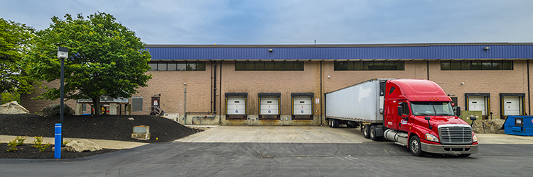Petz and Gregory of JLL complete $21.7 million sale of 1 Technology Dr.