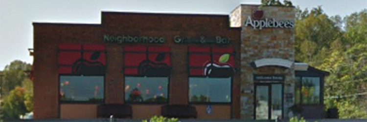 Blakely of TRB Realty and McCarthy of The Dartmouth <br>Company arrange $1.36 million sale of Applebee’s Restaurant