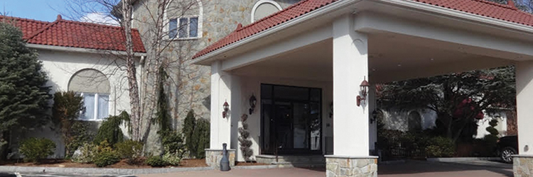 The National Restaurant Exchange sells Raffael’s for <br>$3.2 million - the function facility was sold to the Saphire Group