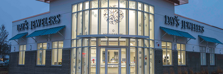 Project of the Month: Fulcrum Associates completes construction of 5,900 s/f Day’s Jewelers freestanding store in Nashua
