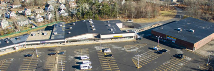 Groblewski and Garcia of Fantini & Gorga arrange $2.48 million financing for Eastway Plaza