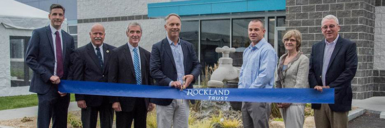Plumbers’ Supply and Rockland Trust celebrate ribbon-cutting of 175,000 s/f building in New Bedford, MA