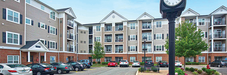 CBRE completes $34.8 million sale of 180-unit Alvista Willow Brook on behalf of the seller, an affiliate of Phoenix Realty Group