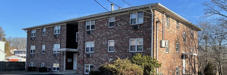 Verenis of Marcus & Millichap arranges $2.805 million sale of 24-unit Talbot & County Apartments - Horowitz, broker of record, assisted in the closing