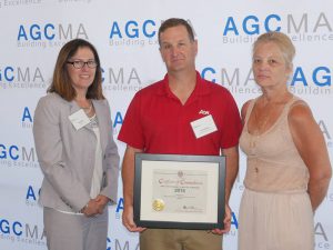 Shown (from left) are: Amy Fahey, Colantonio Inc.; David Bunnell, Aon Risk Solutions (event sponsor); Karen Vecchione, Colantonio Inc.