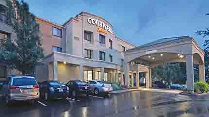 Lightstone acquires 92-room hotel in Warwick for $12.4 million