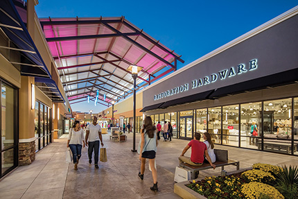 Open-air outlet mall - Little Rock, AR