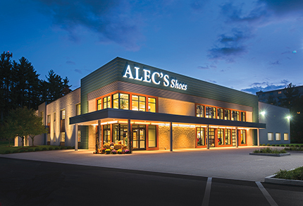 JACKMAN Commercial markets and sells 2-acre lot for $932,000