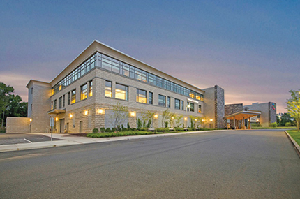 HFF closes $30.25 million sale of 72,022 s/f medical office building