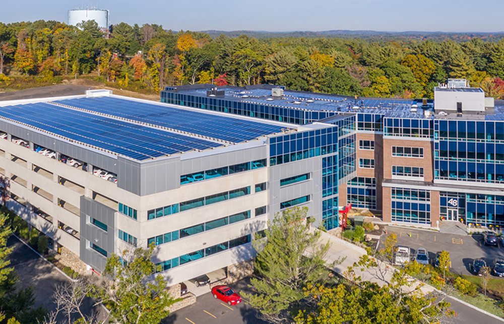 Cummings Properties leases 6,700 s/f at Dunham Ridge to Cabot Wealth